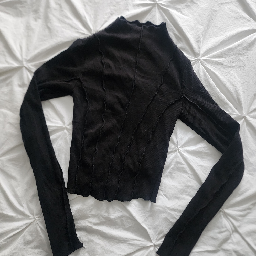 Dynamite Black Long Sleeve Top